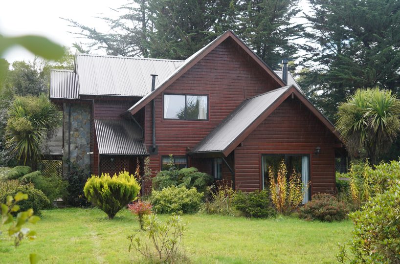 For Sale Se vende precious house casa Villarrica LlauLLau Camino LicanRay close to Pucon 4 bedrooms dormitorios pozo