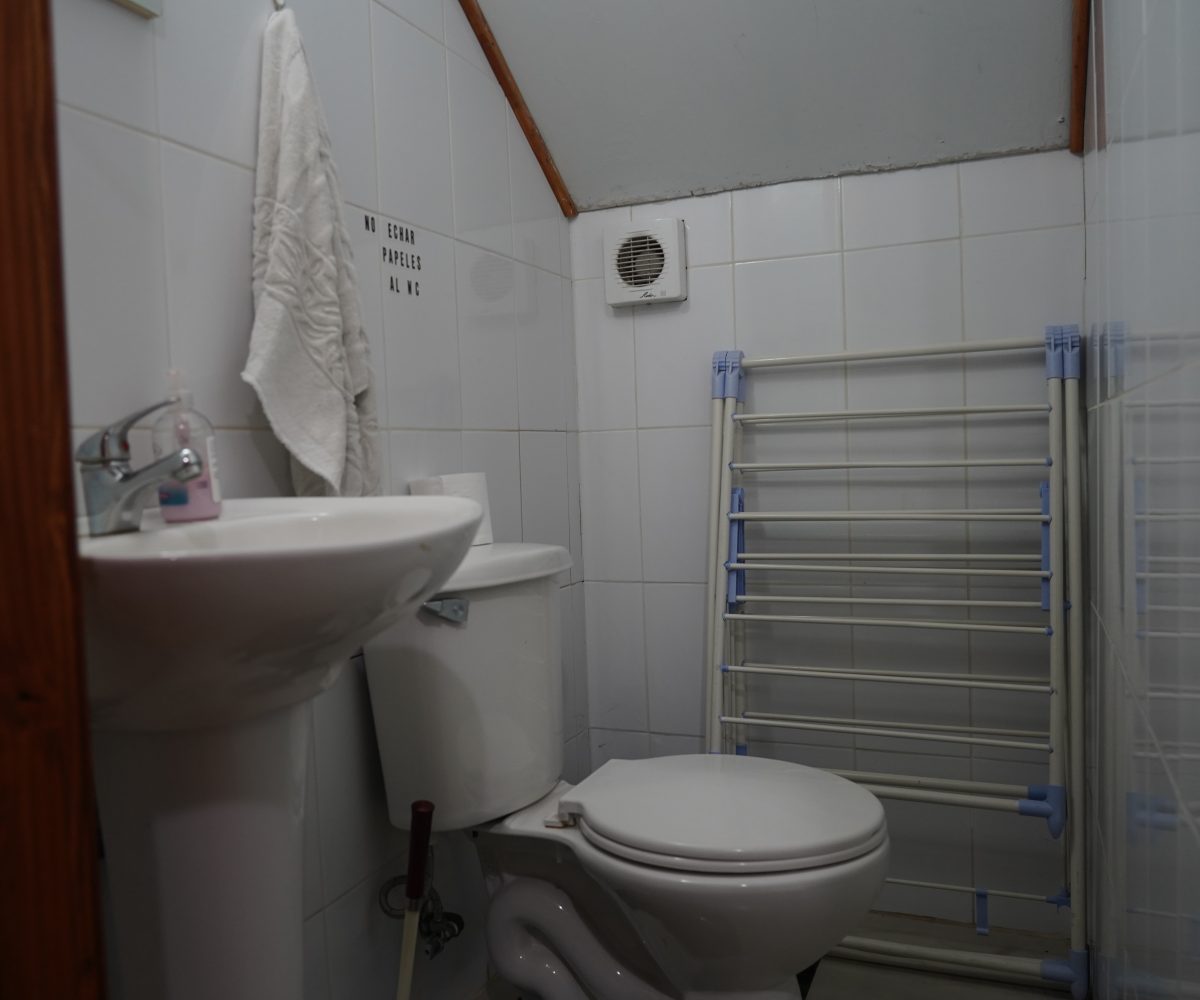 For Sale Se vende precious house casa Villarrica LlauLLau Camino LicanRay close to Pucon 4 bedrooms dormitorios pozo