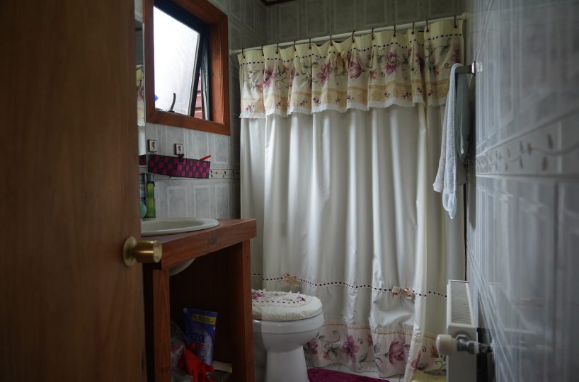 For Sale Se vende precious house casa Villarrica LlauLLau Camino LicanRay close to Pucon 4 bedrooms dormitorios pozo