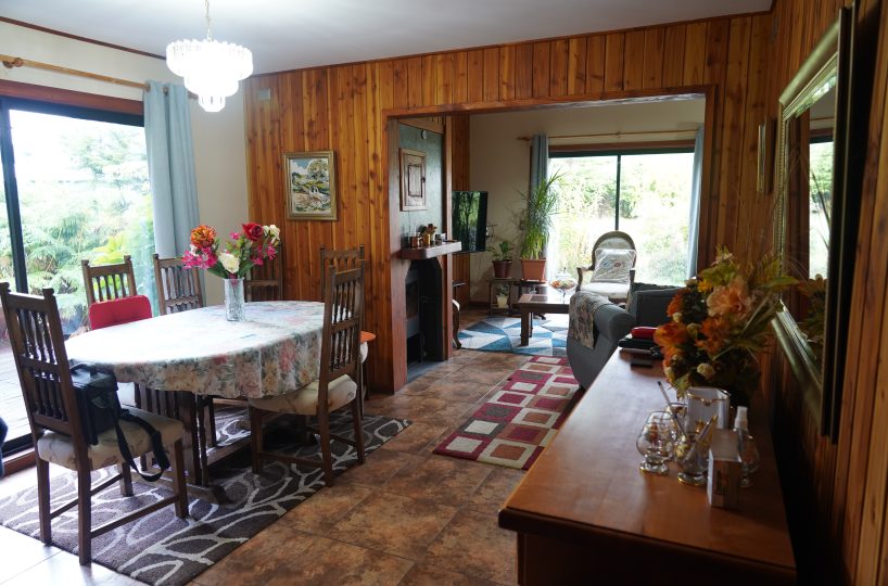For Sale Se vende precious house casa Villarrica LlauLLau Camino LicanRay close to Pucon 4 bedrooms dormitorios pozo