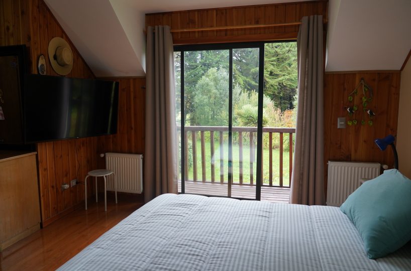 For Sale Se vende precious house casa Villarrica LlauLLau Camino LicanRay close to Pucon 4 bedrooms dormitorios pozo