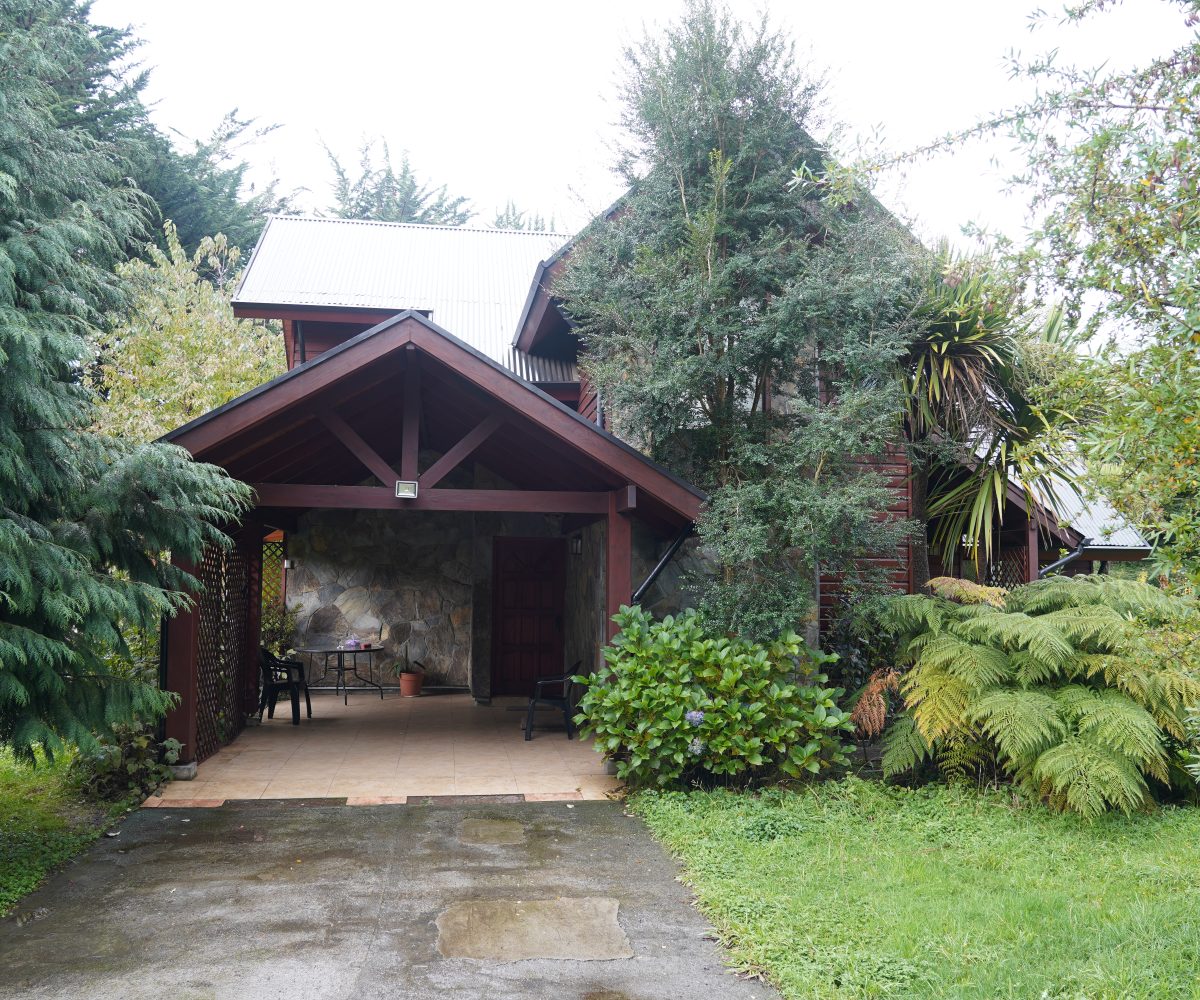 For Sale Se vende precious house casa Villarrica LlauLLau Camino LicanRay close to Pucon 4 bedrooms dormitorios pozo