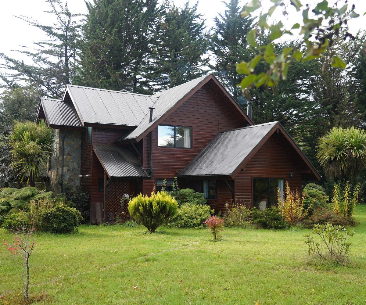 For Sale Se vende precious house casa Villarrica LlauLLau Camino LicanRay close to Pucon 4 bedrooms dormitorios pozo