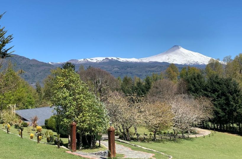 House land Pucon catripulli menetue currarehue helicopter garden barbecue investor investment