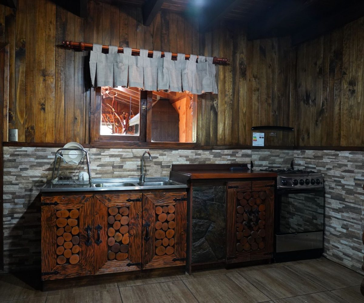 House land Pucon catripulli menetue currarehue helicopter garden barbecue investor investment